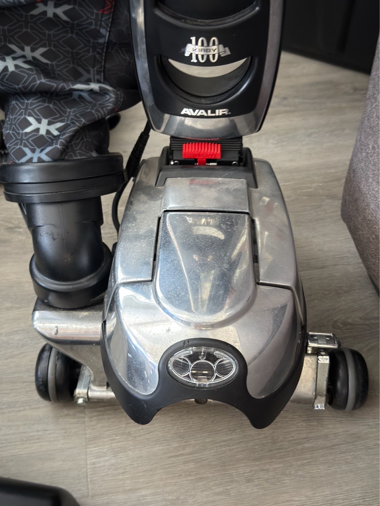 Kirby Avalir Vacuum System – Complete Setup w/ Attachments & Shampoo System – Excellent Suction