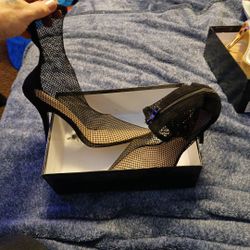 Pretty Little Thing Fishnet Stilleto Boots