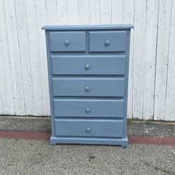 Solid Wood Dresser 