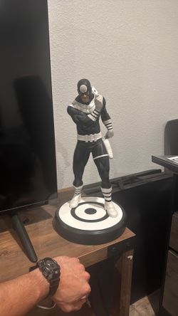 Bullseye Marvel 1/4 scale statue