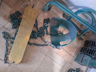 Playset Accessories - Swings And Brackets