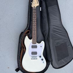 Squier Mustang Electric Guitar + Gig Bag + Strings – Barely Used