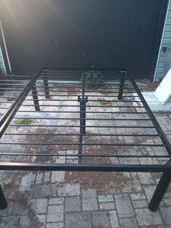 Bed Fram Full Size