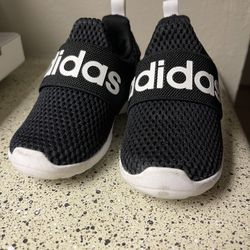 baby adidas sneaker