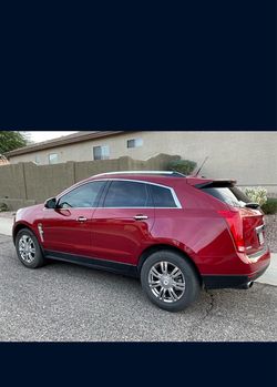 Cadillac SRX year 2010