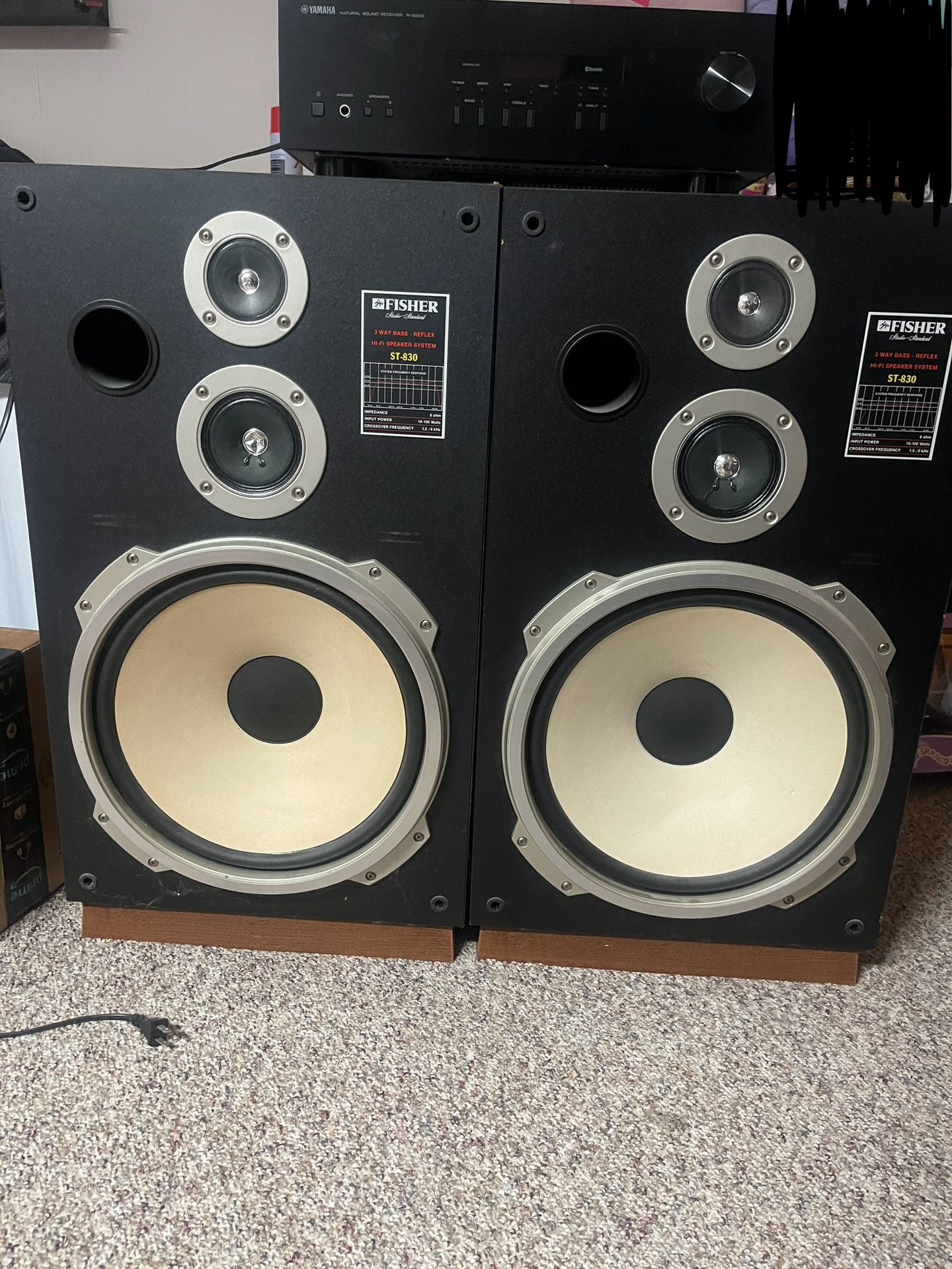 Stereo Speaker With Receiver