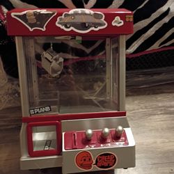 Claw Machine