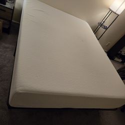 12" Queen Size Zinus Green Tea Memory Foam Mattress + Bed Frame