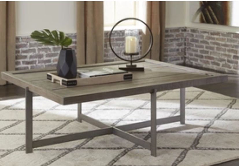 KRYSTANZA RECTANGULAR COFFEE TABLE ASHLEY RECTANGULAR COCKTAIL TABLE