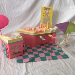 Vintage 1987 Barbie Ice Cream Shoppe