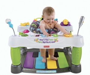 Fisher-Price Little Superstar Step N' Play Piano