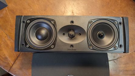 Center Channel Speaker Boston Acoustics 8 Ohm