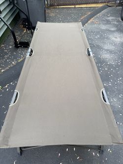Alps Mountaineering Cot