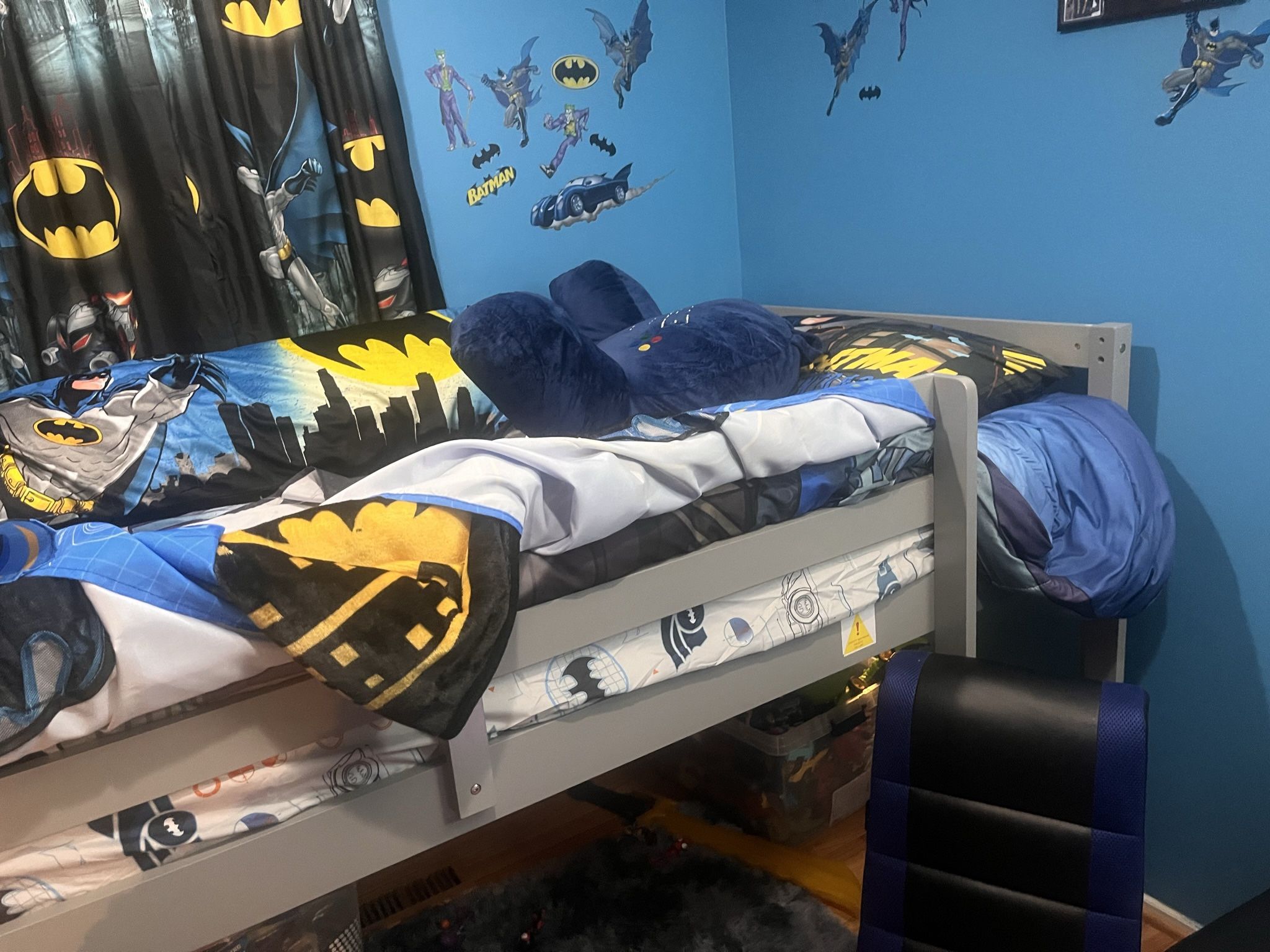 Loft Bed For Kids Has Steps