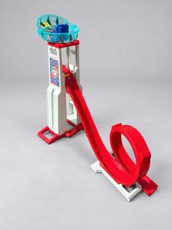 PAW Patrol Tower Race Track Playset
