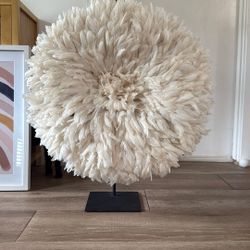 Juju Feather Stand 