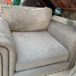 FREE Oversized Chair FREE