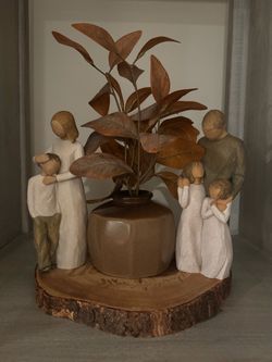 Authentic Willow Tree Family Figurine Set