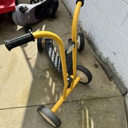 Angeles Playground Scooter 