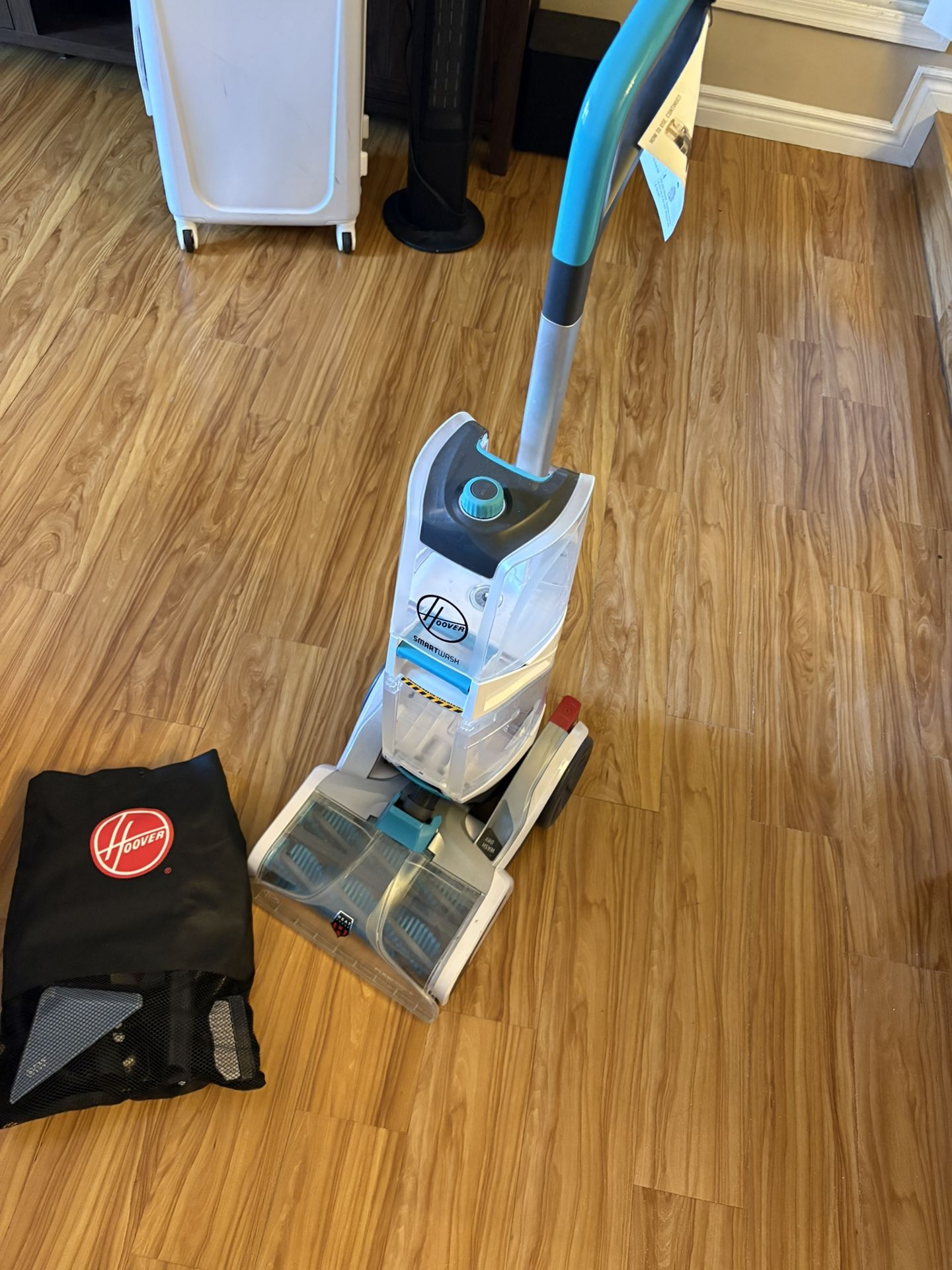 Hoover SmartWash Bagless Carpet Visit > Cleaner 10 amps Standard...