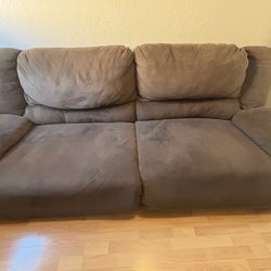 Reclining Sofa/Couch