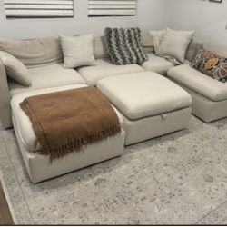 Large Sectional Couch with Storage – Must Pick Up ASAP