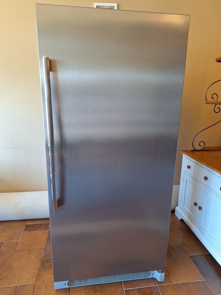 Electrolux 19cf Refrigerator 