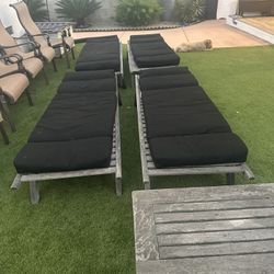 Pool Lounge Chairs