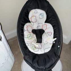 4MOM MAMAROO