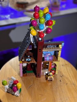 Lego customize Disney “Up” SET