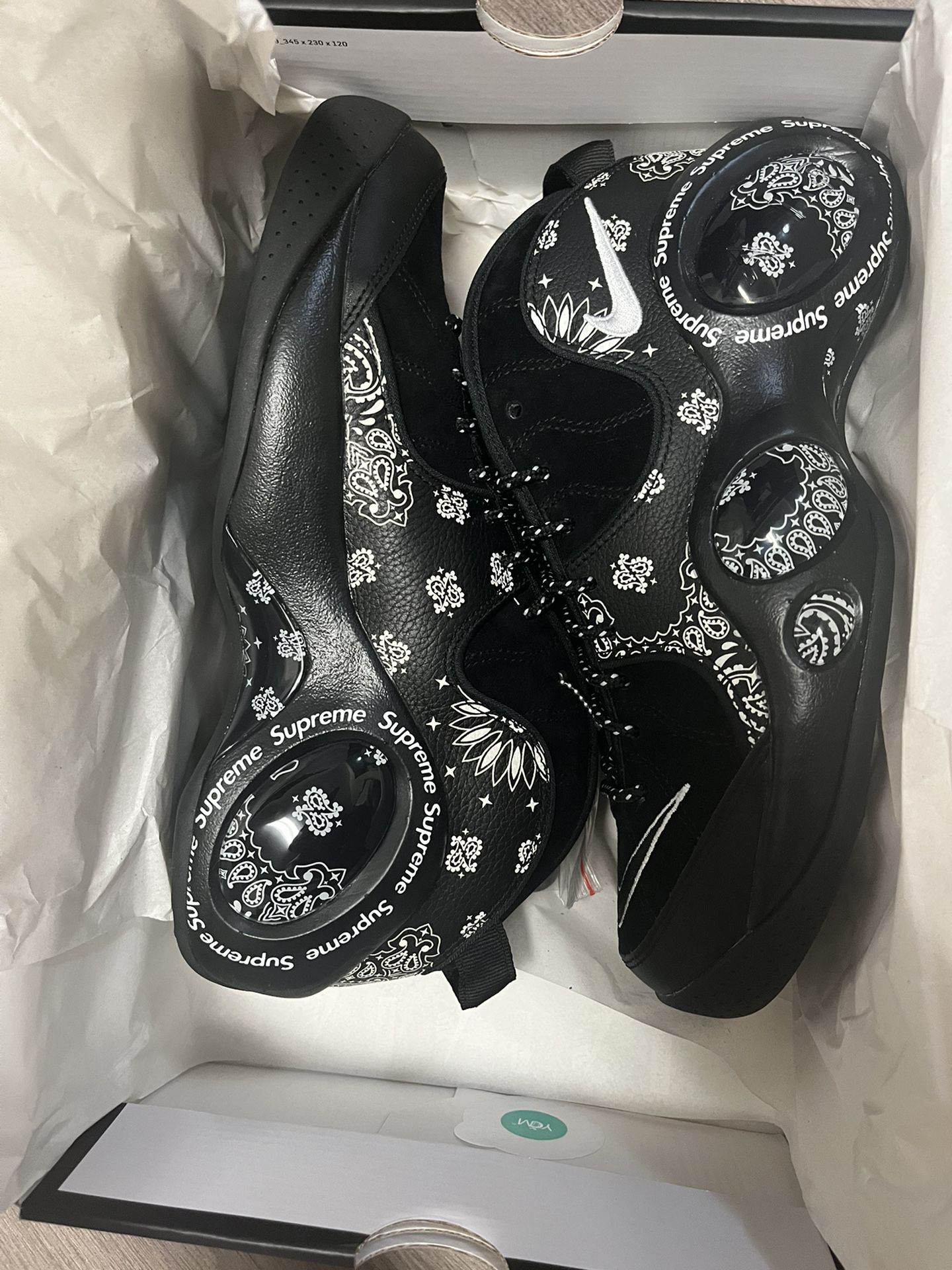 NIKE x SUPREME Air Zoom Flight 95 Size 9 For Sale