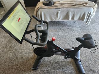 Peleton exercise bike
