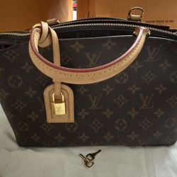 Authentic Louis Vuitton Purse