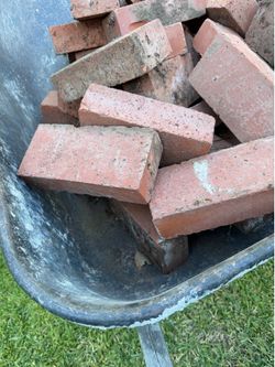 Free bricks
