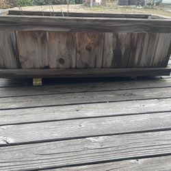 *Free* Outdoor Wood Planter 