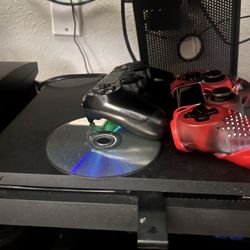 2 Ps4 1TB And 1 Headset 
