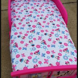 Minnie Toddler Bed With Mattress New