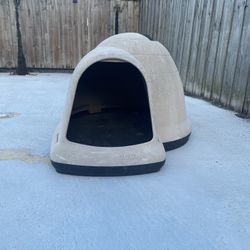 Dog House Igloo
