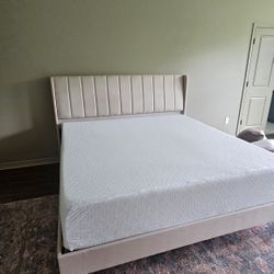 King bed Frame + Mattress