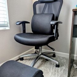 Chair With Back Rest And foot rest