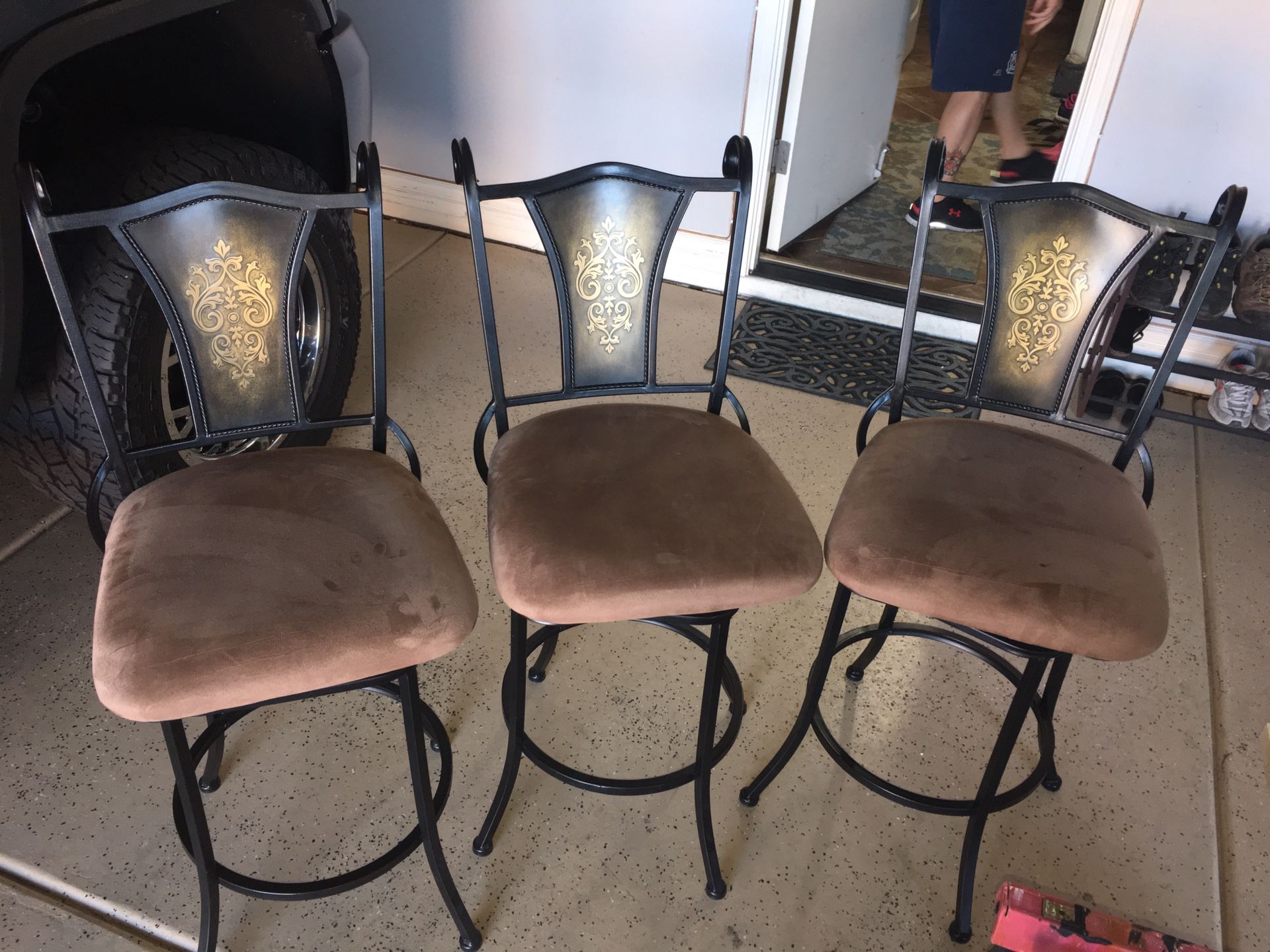 3 Counter Stools