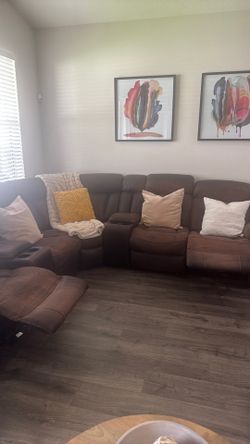 Brown reclining sectional armchair