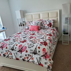 Queen Bed with Headboard and mattress (from Rooms to go). Available March 2026.