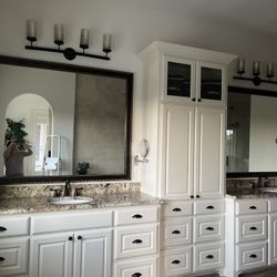 BATHROOM ITEMS SELLING 1) GRANITE COUNTERTOPS 2) LIGHT FIXTURES 3) SINK 4) XL MIRROR 