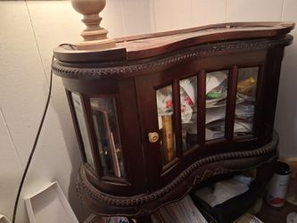 Rare Antique Oval Curio Table Belveled Glass From 1900s