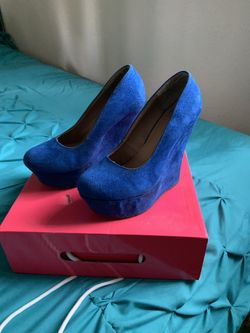 Heels Size 7 -7 1/2