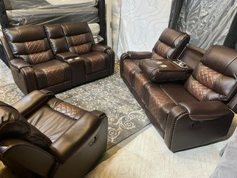CLEARANCE SALE 3 Piece Recliner Sofa Loveseat and Chair Set $1349 BROWN
