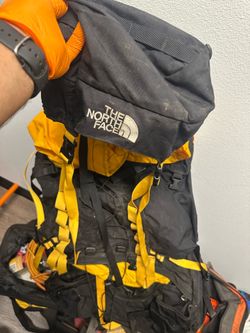 Backpacking backpack