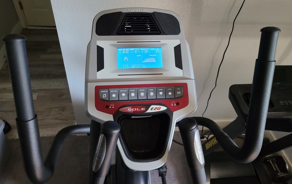 Elliptical Sole E20