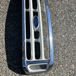 99-04 Ford Front Grill 